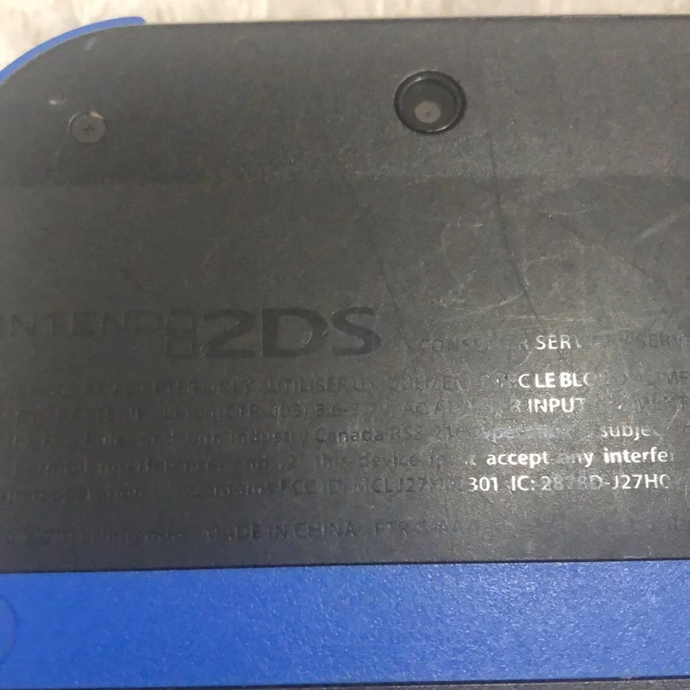 Nintendo 2DS bundle